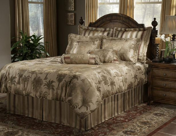 Capri Bedding Ensemble : Decor South Capri Bedding Ensemble : Decor South