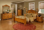 Bryant Bedroom Set (Light Chestnut Finish)