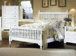 Cottage Collection Slat Poster Bed (Snow White Finish)