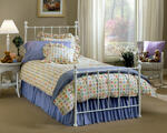 Molly Trundle Bed (White Finish)